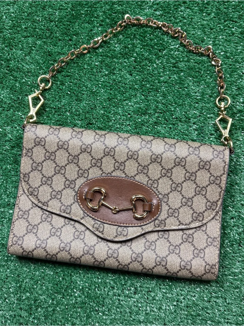Gucci Beige/Brown GG Supreme Chain Shoulder Clutch